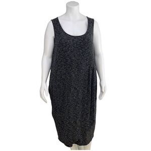 PLUS SIZE NWT Torrid bodycon dress